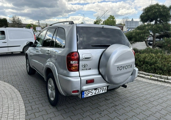 Toyota RAV4 cena 18900 przebieg: 289000, rok produkcji 2004 z Górzno małe 137